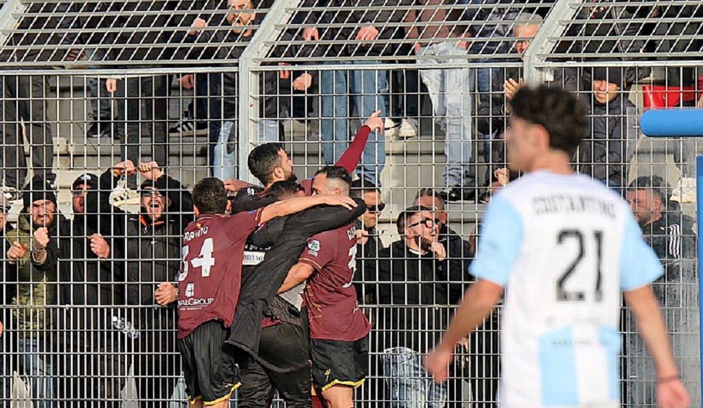 Polisportiva Real Acerrana 1926 vs Virtus Francavilla (credit photo: Nando/Polisportiva Real Acerrana 1926)